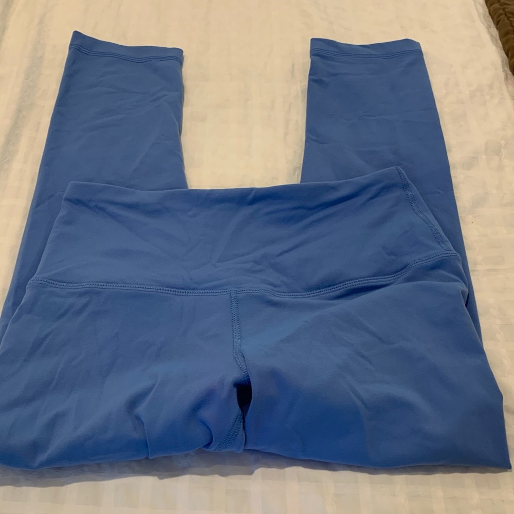 EUC 90 Degree by Reflex capris Sz S. 1st pic is cover shot rest are mine
